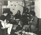 gallery-item